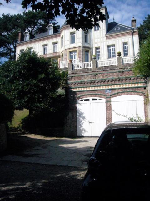 Chambres D'Hotes Les Charmettes Etretat Ngoại thất bức ảnh